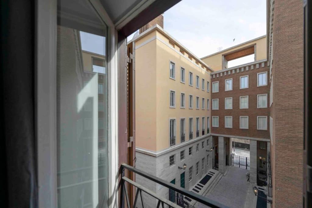 Piazza Di Spagna - Frezza * Rom