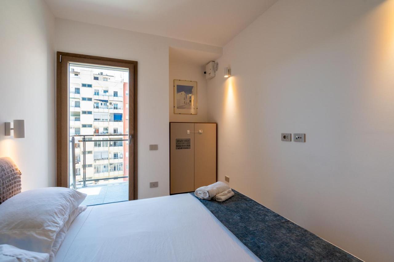 Aurealiving - Trastevere With Rooftop & Gym, Your Place In Apartamento Roma