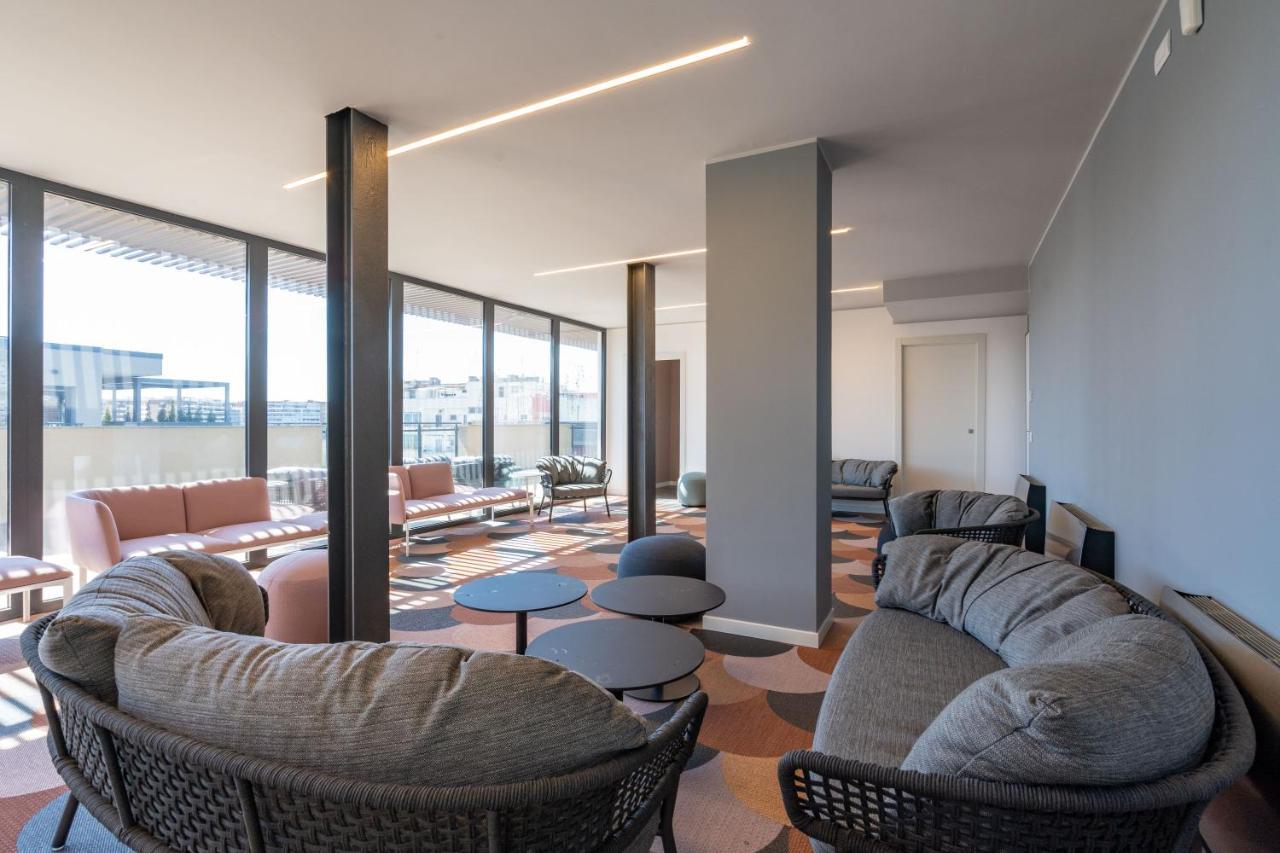 Aurealiving - Trastevere With Rooftop & Gym, Your Place In Roma