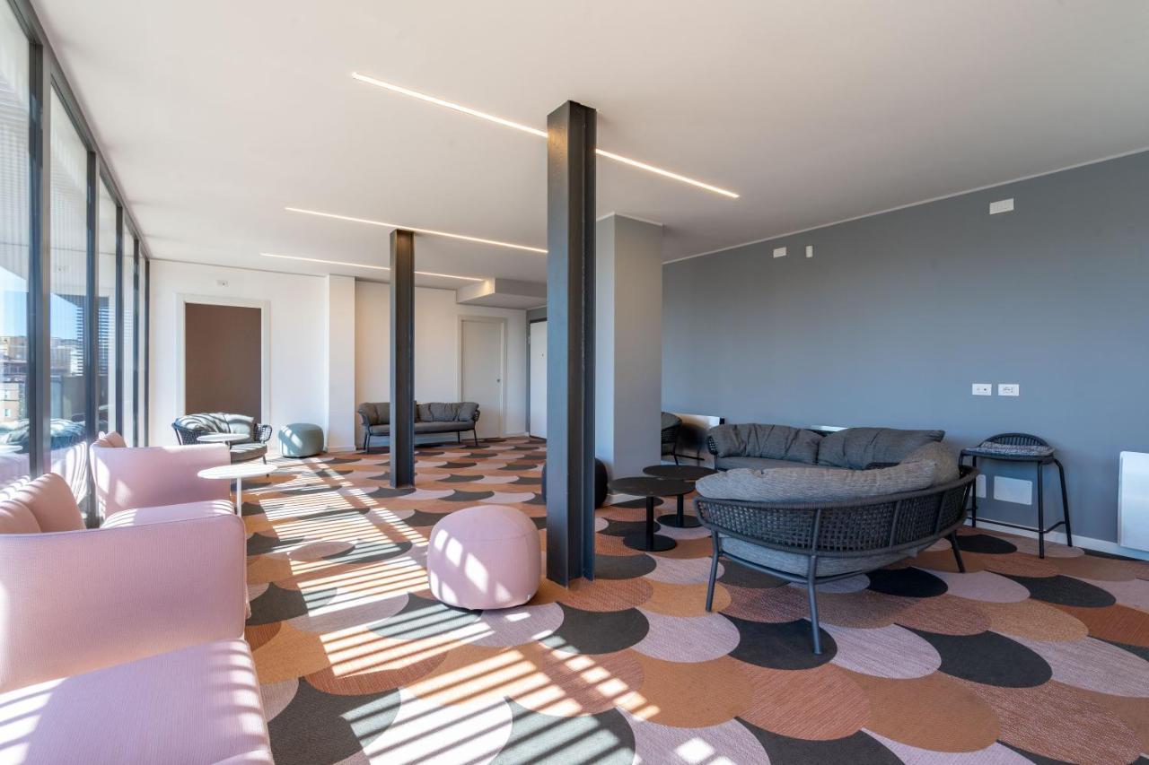 Aurealiving - Trastevere With Rooftop & Gym, Your Place In * Roma