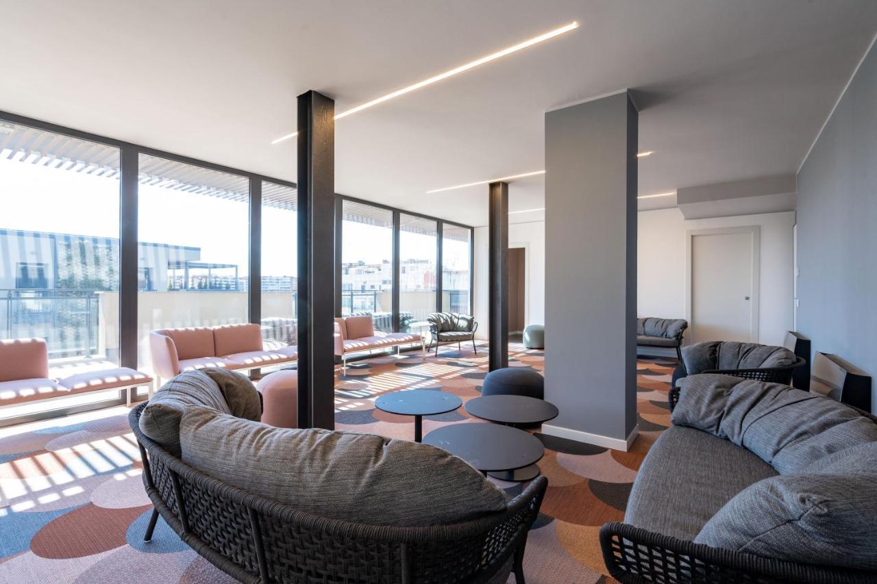 Aurealiving - Trastevere With Rooftop & Gym, Your Place In