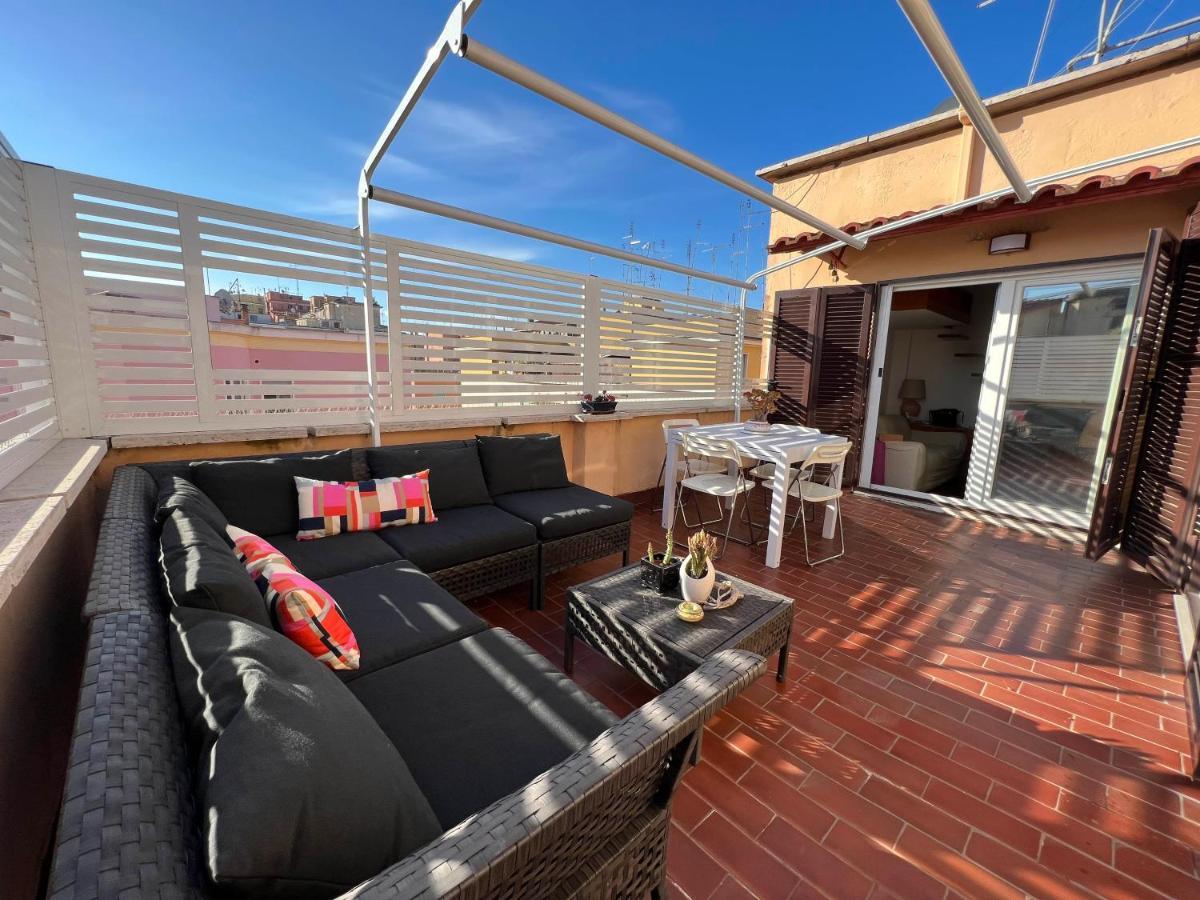 Bubus Terrace Apartment *