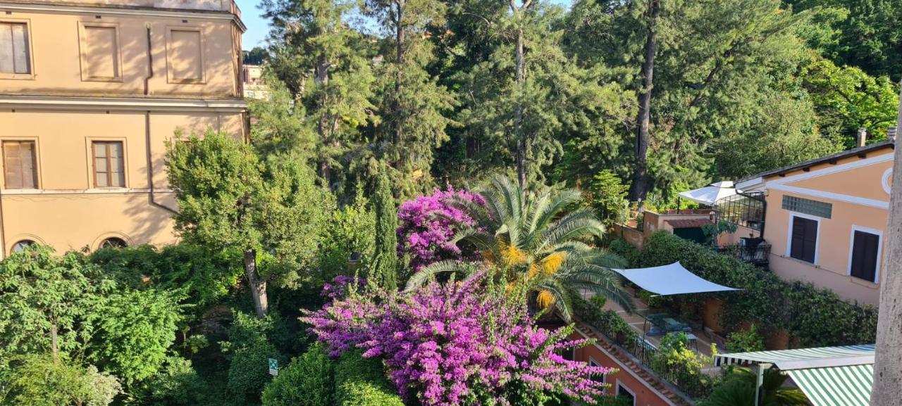 Bed & Breakfast Riari Roma