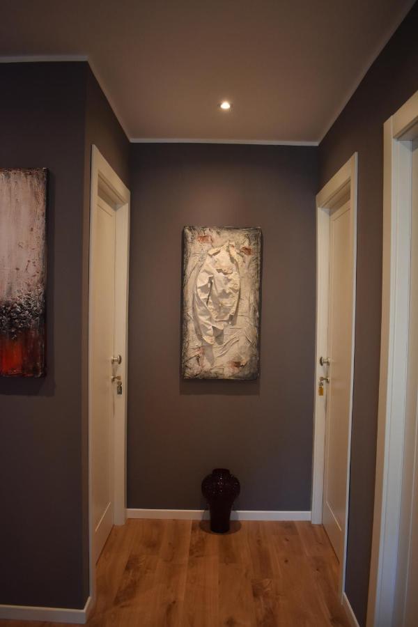 Gallery House 59 Gjestgiverier