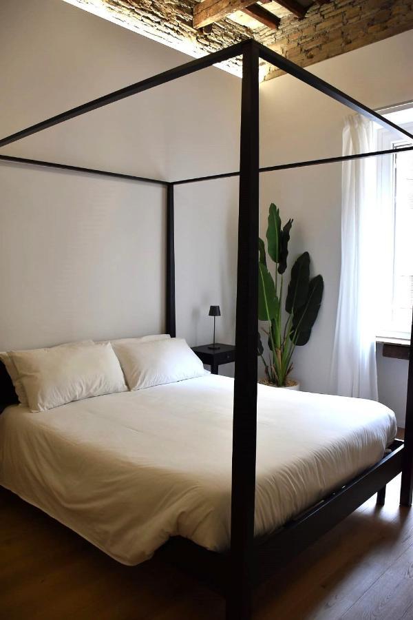 Fontana Luxury Roma
