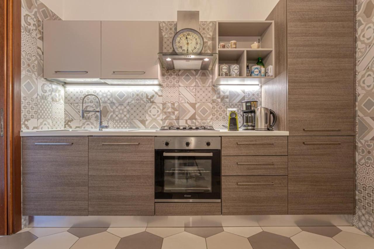 Apartamento Elfaro Kitty - Stylish Close To S. Peter Roma