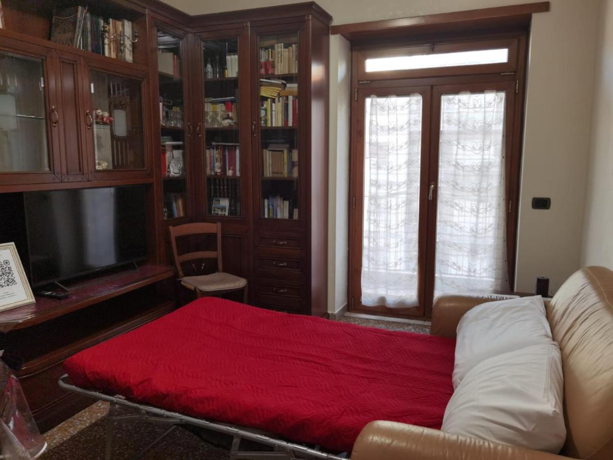 Per Turisti E Famiglie Apartamento