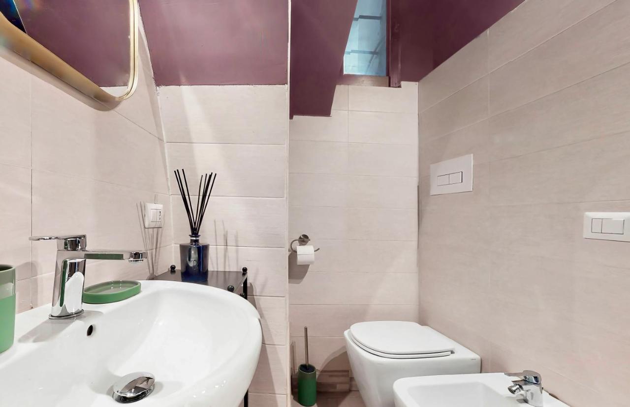 Colosseum Charme Apartment *