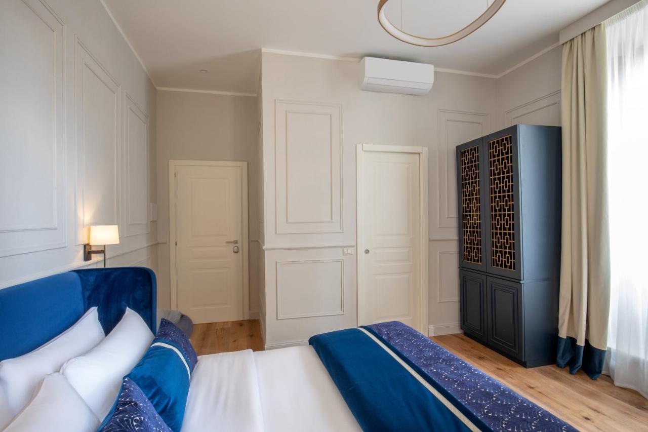 Navona Sky Palace Gasthof *