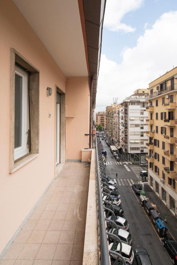 Appartamento Mr. Brown - Camillo Roma