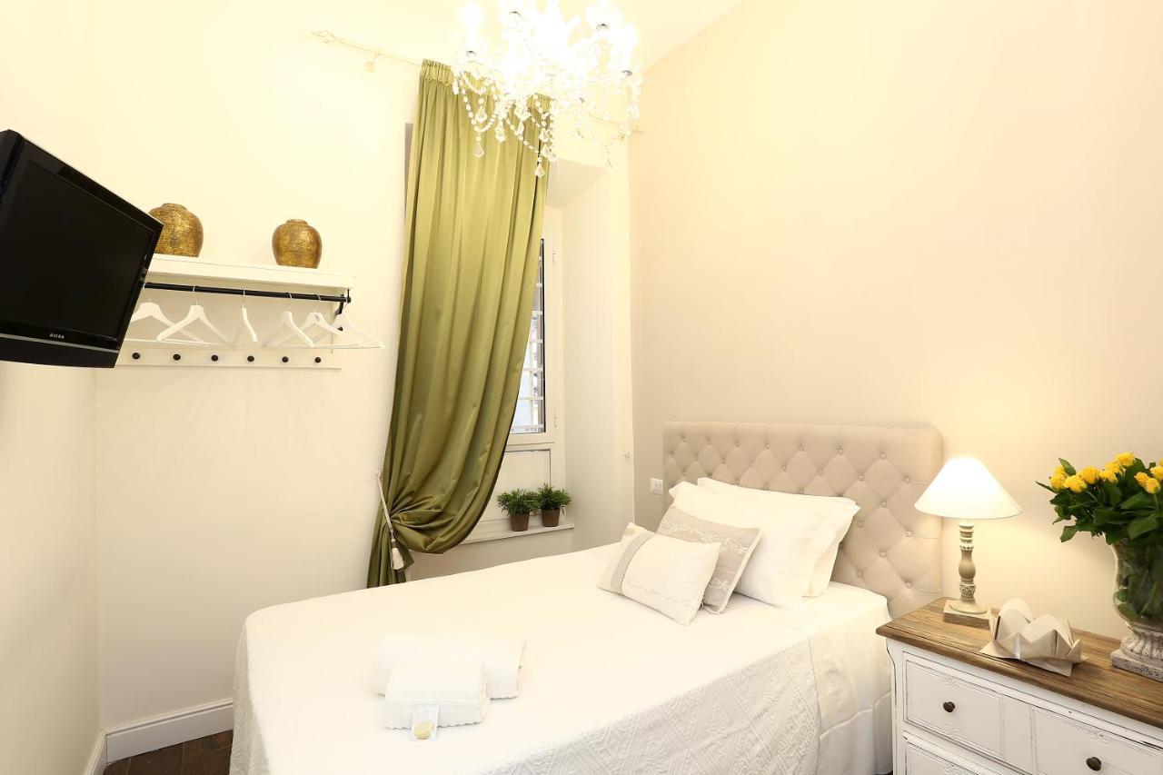 Daplace - Arena House 2*