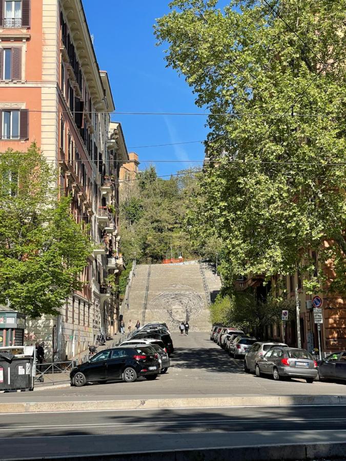 Trastevere Porta Dei Leoni Apartment
