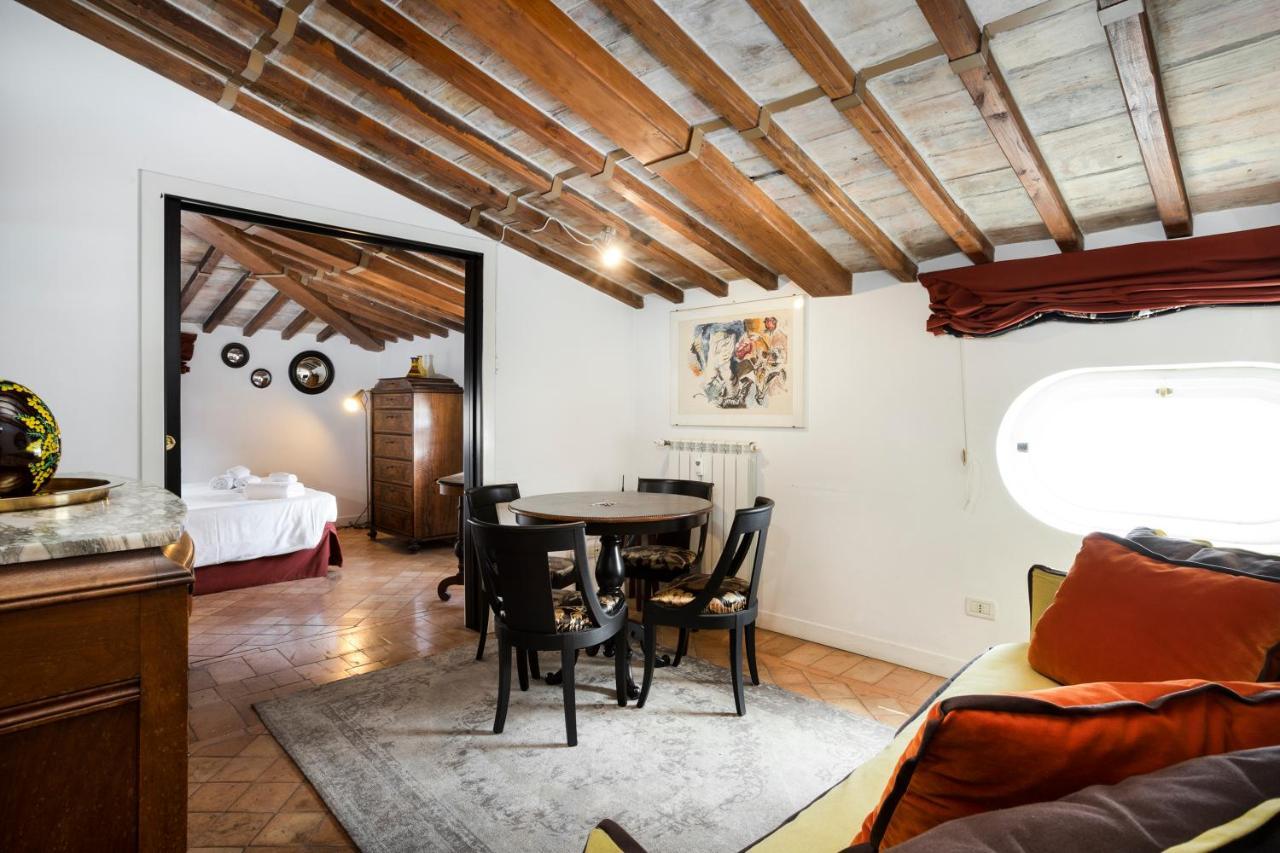 Frattina Apartamento