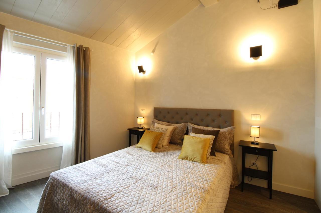 Elegant And Luxury @altare Della Patria
