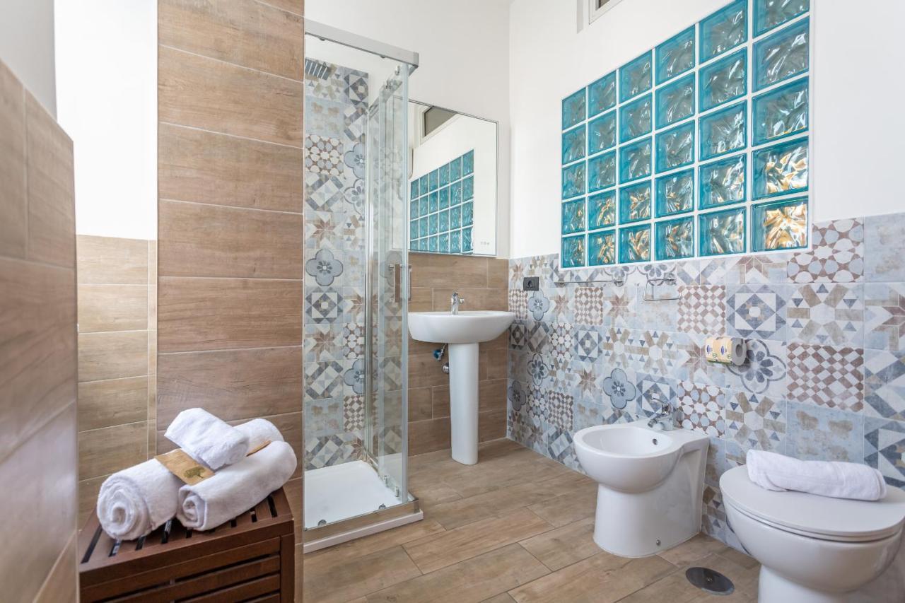 Modern 2bdr Vibrant Prati Neighborhood * Roma