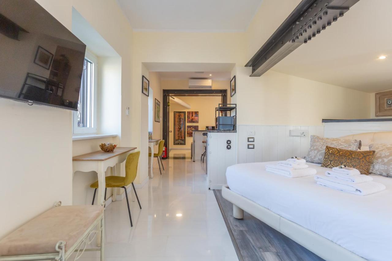 The B Rooftop Apartment *