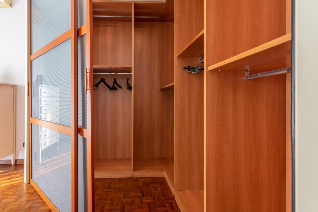 Modern 2bdr Vibrant Prati Neighborhood Apartamento *