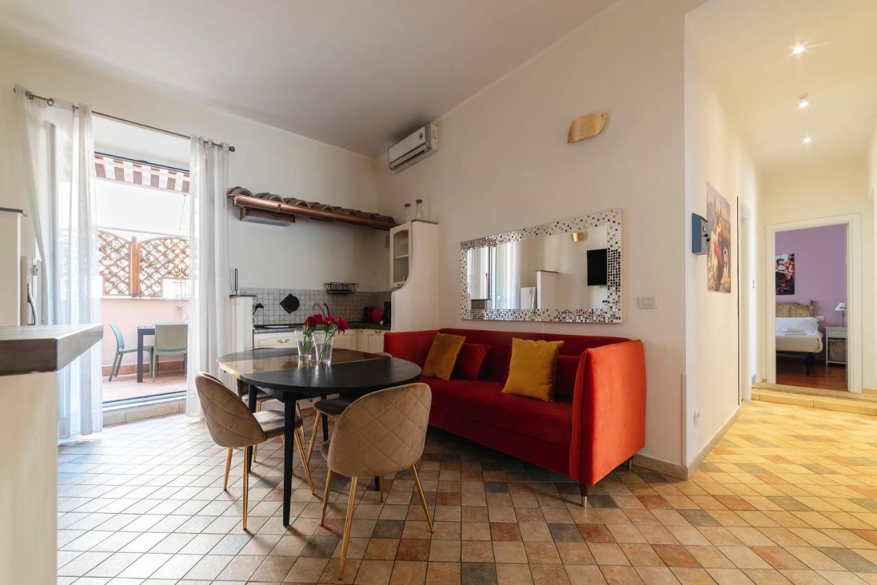 Apartamento 4-rooms Flat At Vatican *