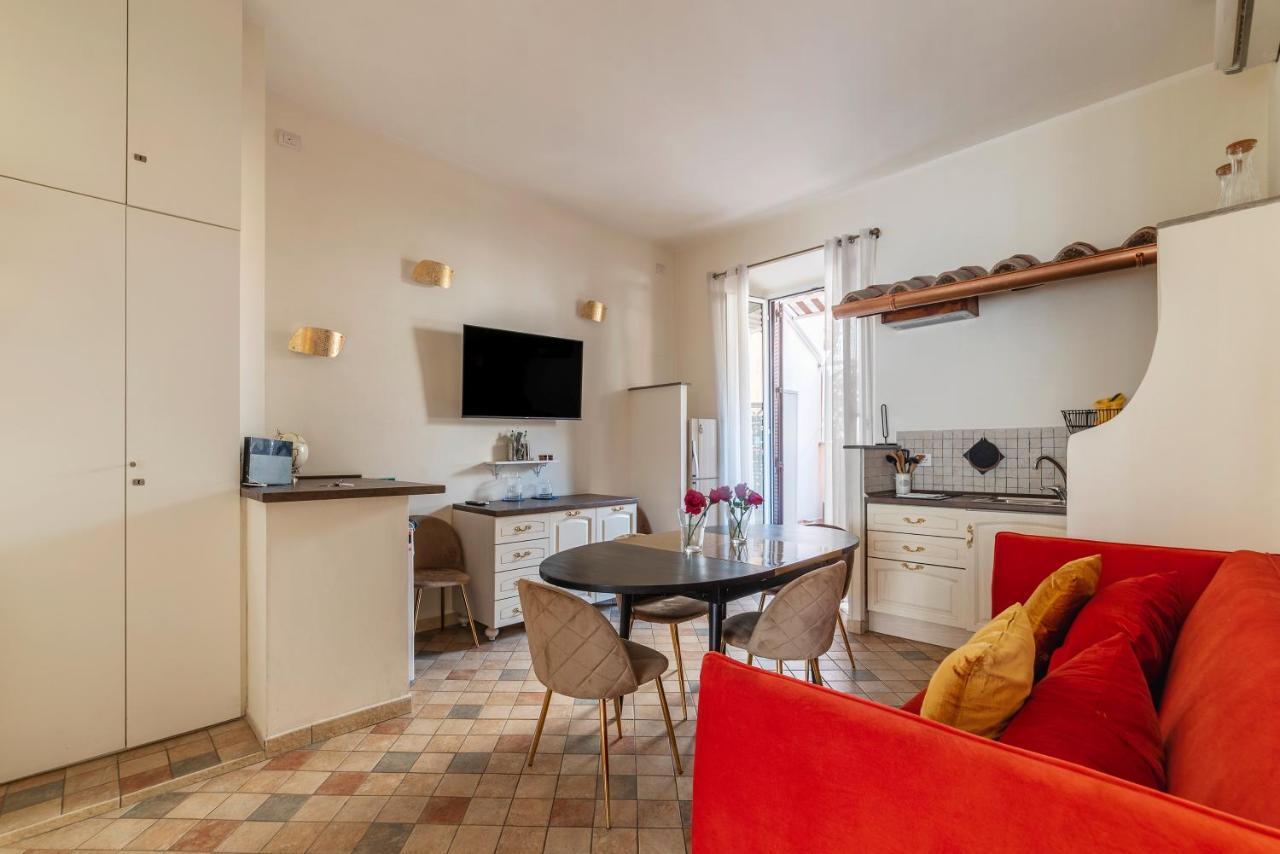 Apartamento 4-rooms Flat At Vatican