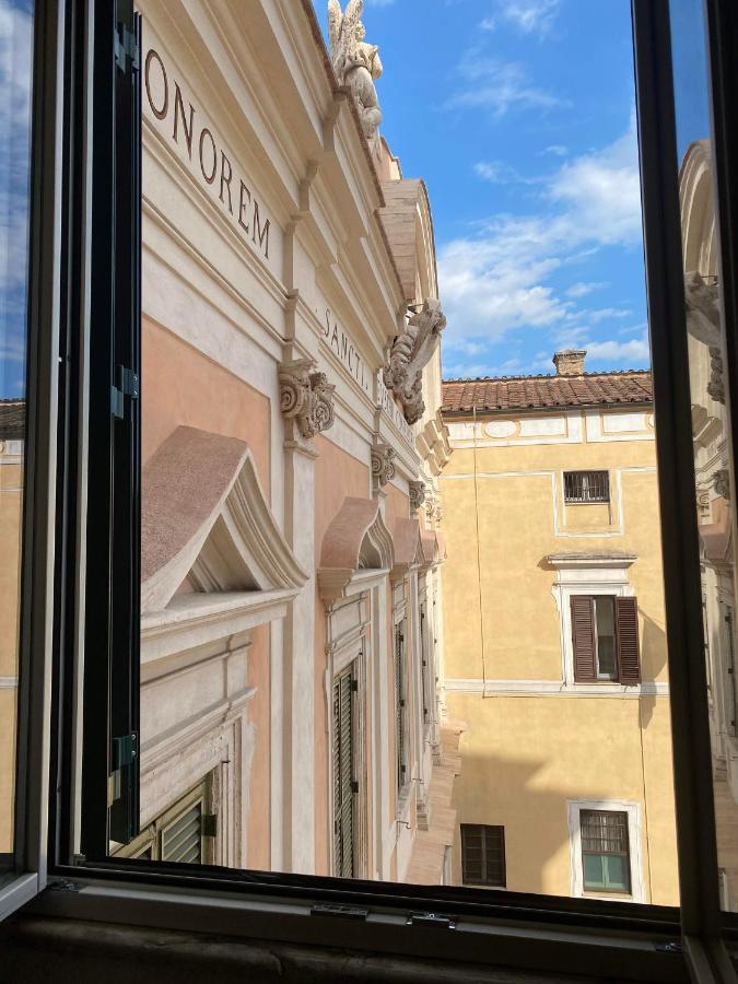 Casa - Piazza Vittorio *