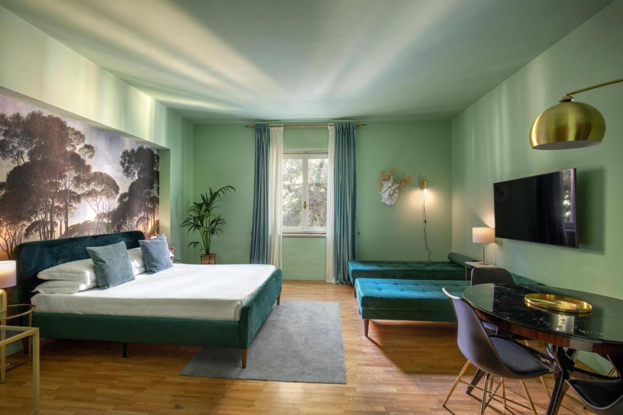 Spanish Steps Apartment