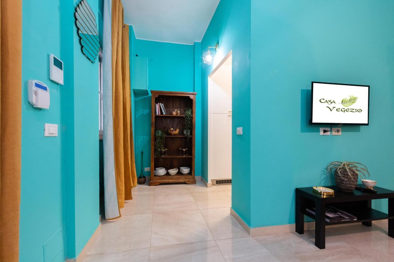 Casa Vegezio Near Vatican Museum And Metro Cipro Private Garden Check-in From 3 Pm To 10 Pm * Roma