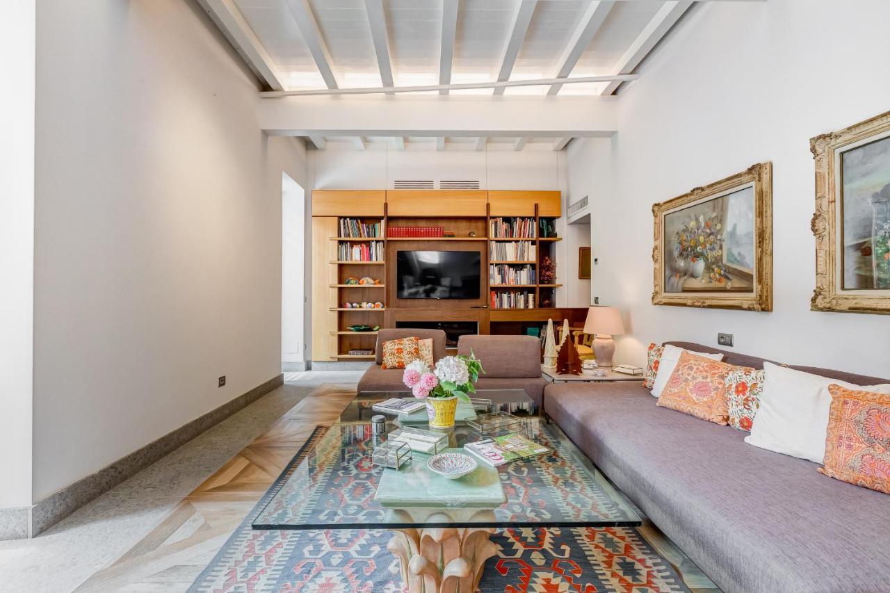 Bmga L Luxury With Patio In Trastevere Casa vacanze Roma