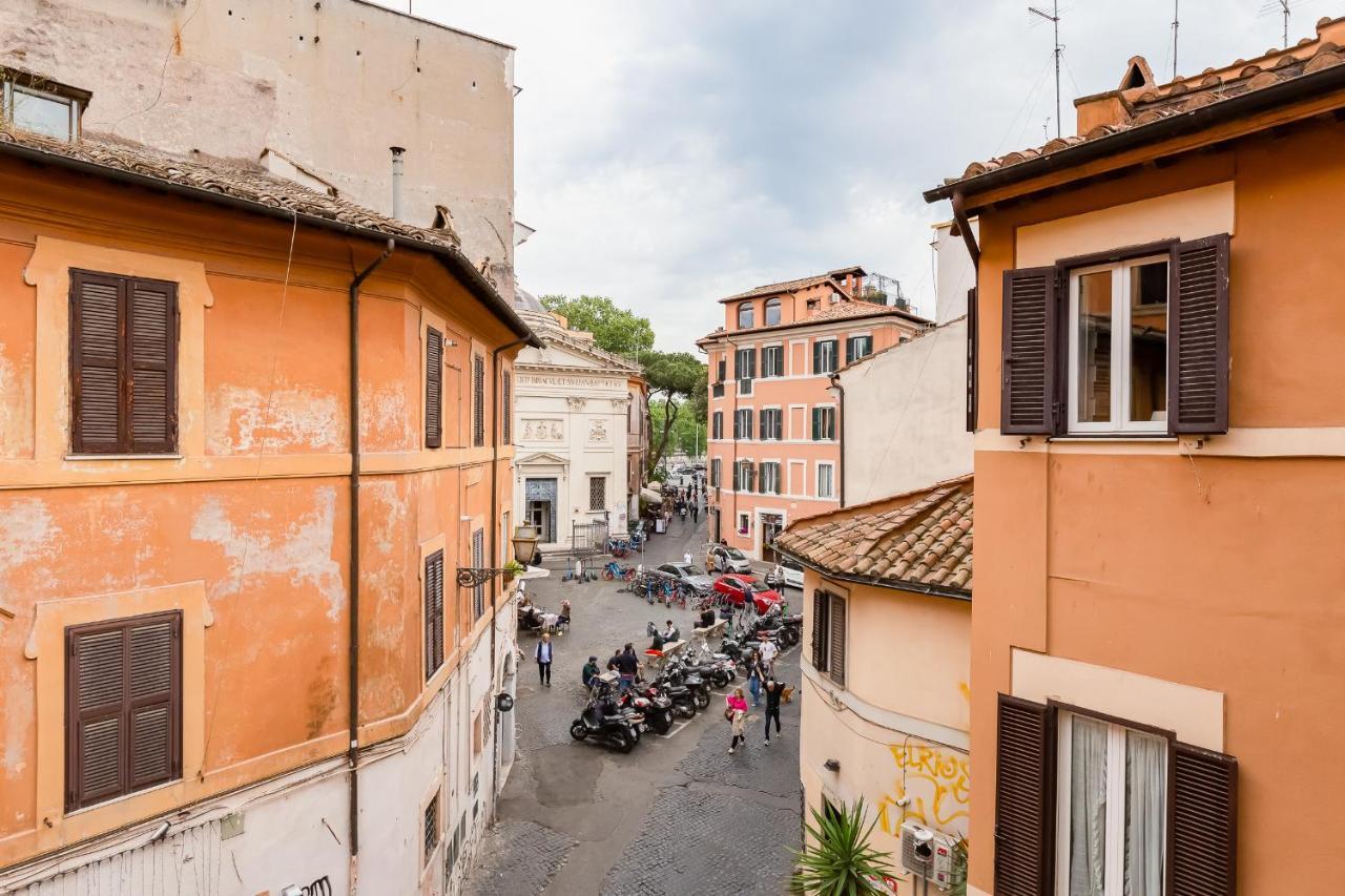 Bmga L Luxury With Patio In Trastevere Casa vacanze Roma