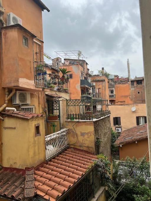 Casa Tasteverina Appartamento *