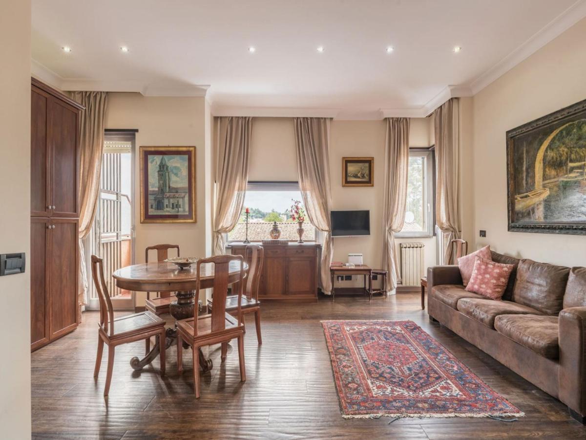 Apartamento The Rent - Elegant Two-bedroom In Via Aurelia *