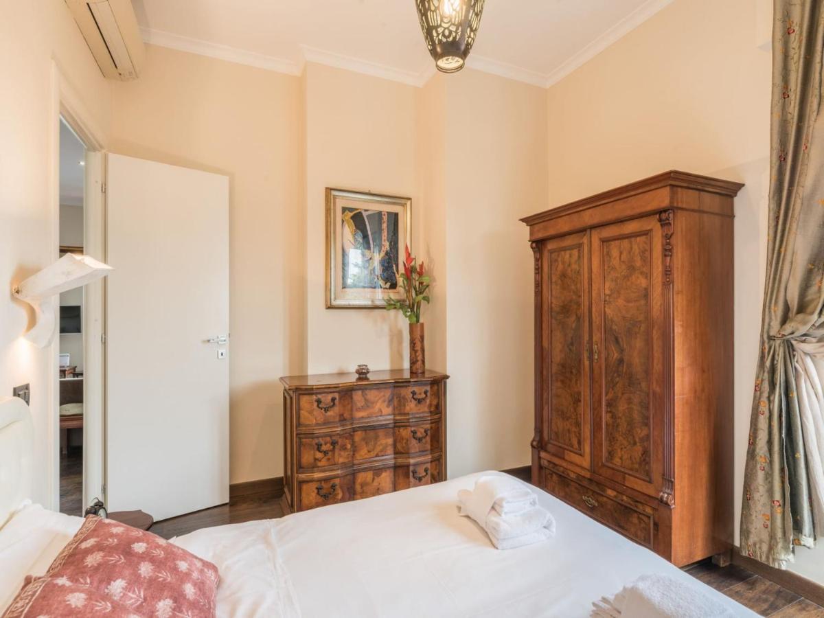 The Rent - Elegant Two-bedroom In Via Aurelia Apartamento