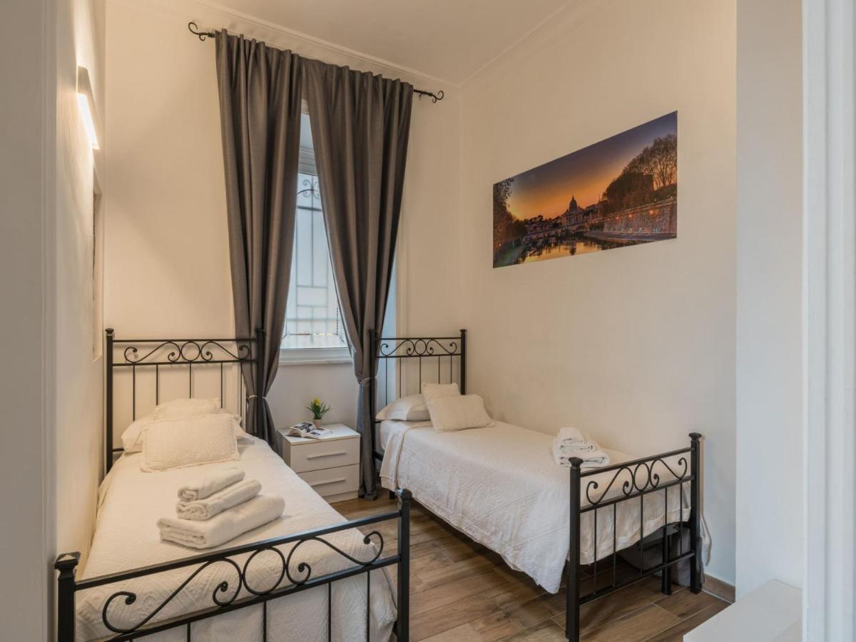Apartamento The Best Rent - Elegant Three-bedroom A Few Steps From Fontana Di Trevi *