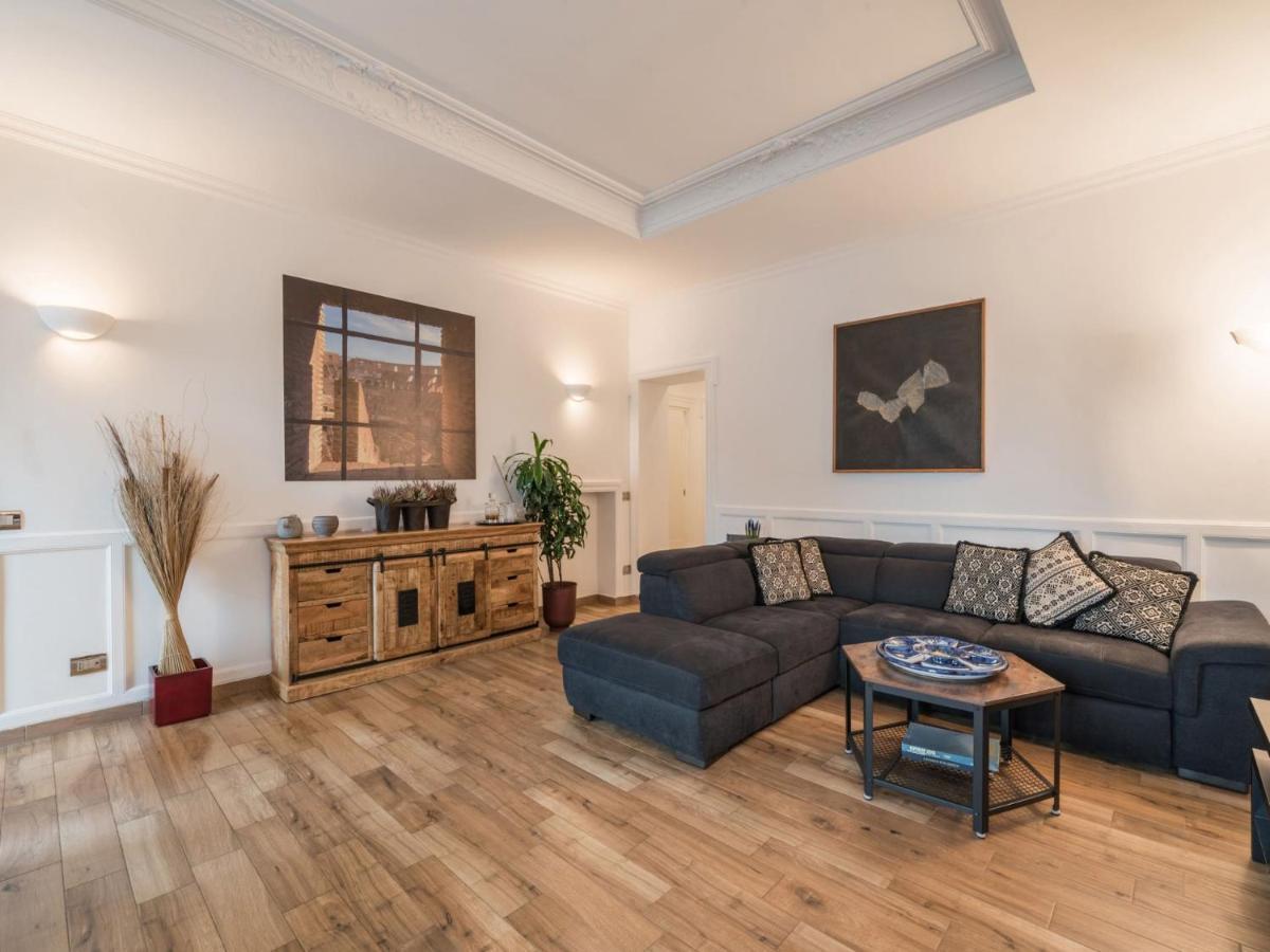 Apartamento The Best Rent - Elegant Three-bedroom A Few Steps From Fontana Di Trevi *