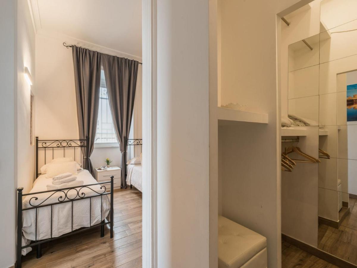 The Best Rent - Elegant Three-bedroom A Few Steps From Fontana Di Trevi *