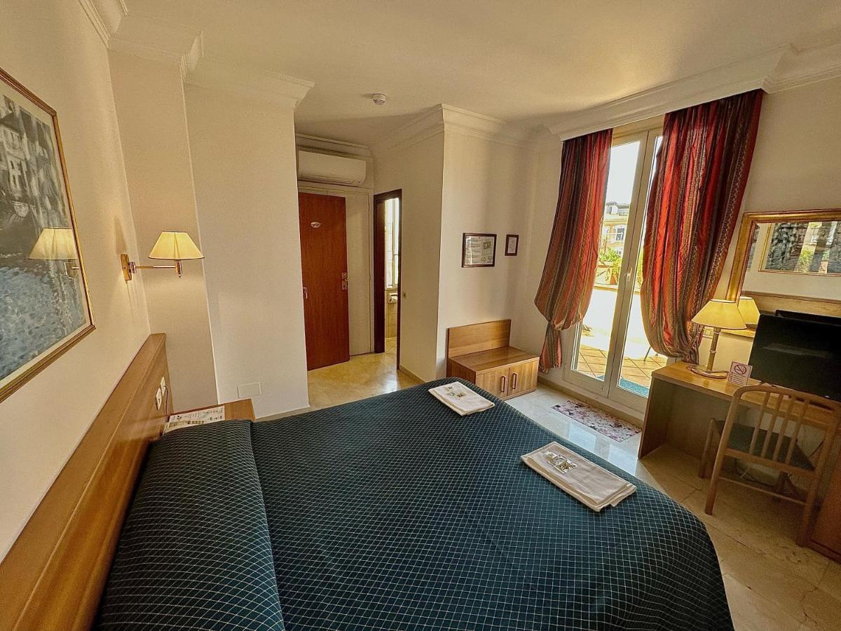Principe Di Piemonte 3* Rom