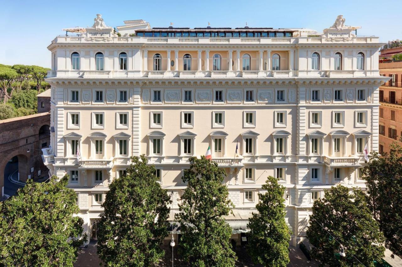 Marriott Grand Flora Hotel 4*