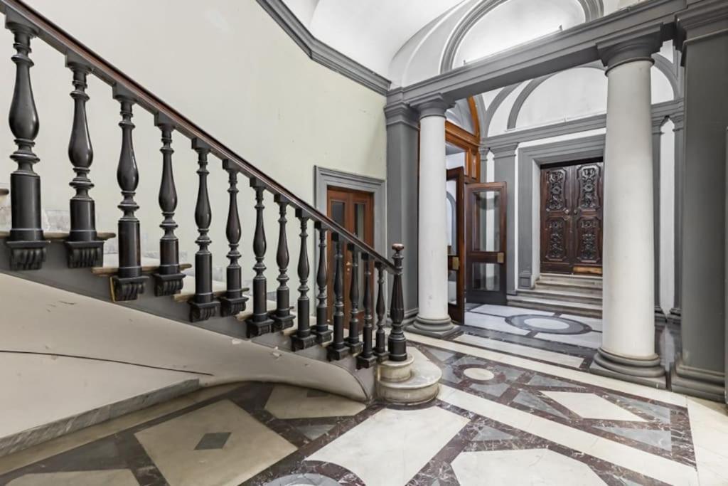 Apartment Stradivari Rom