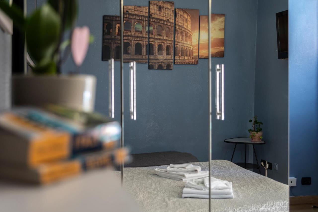 Dulcis In Colosseo Apartamento *