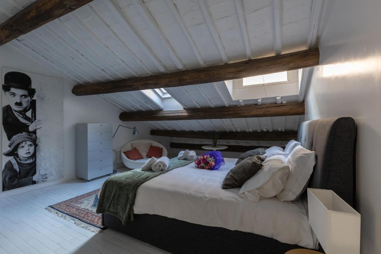 Pantheon White Penthouse Сasa de vacaciones