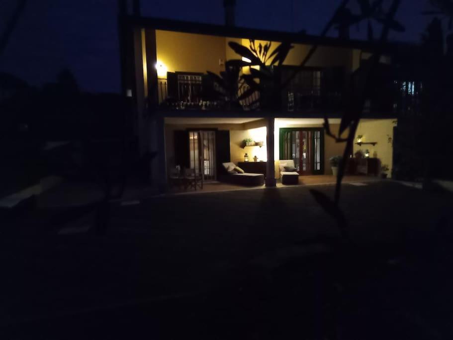 Residenza Nella Campagna Di Capitale.
