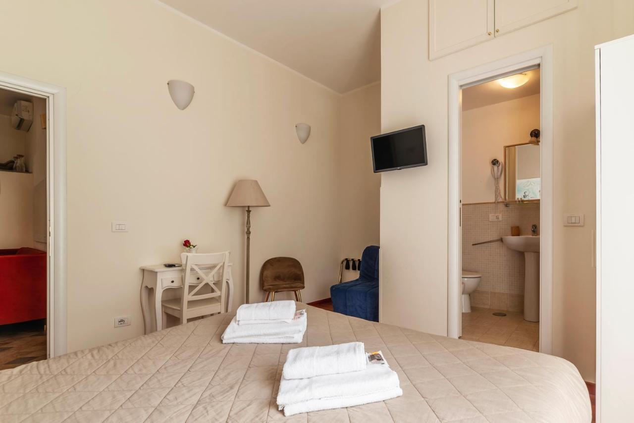 4-rooms Flat At Vatican Apartamento *