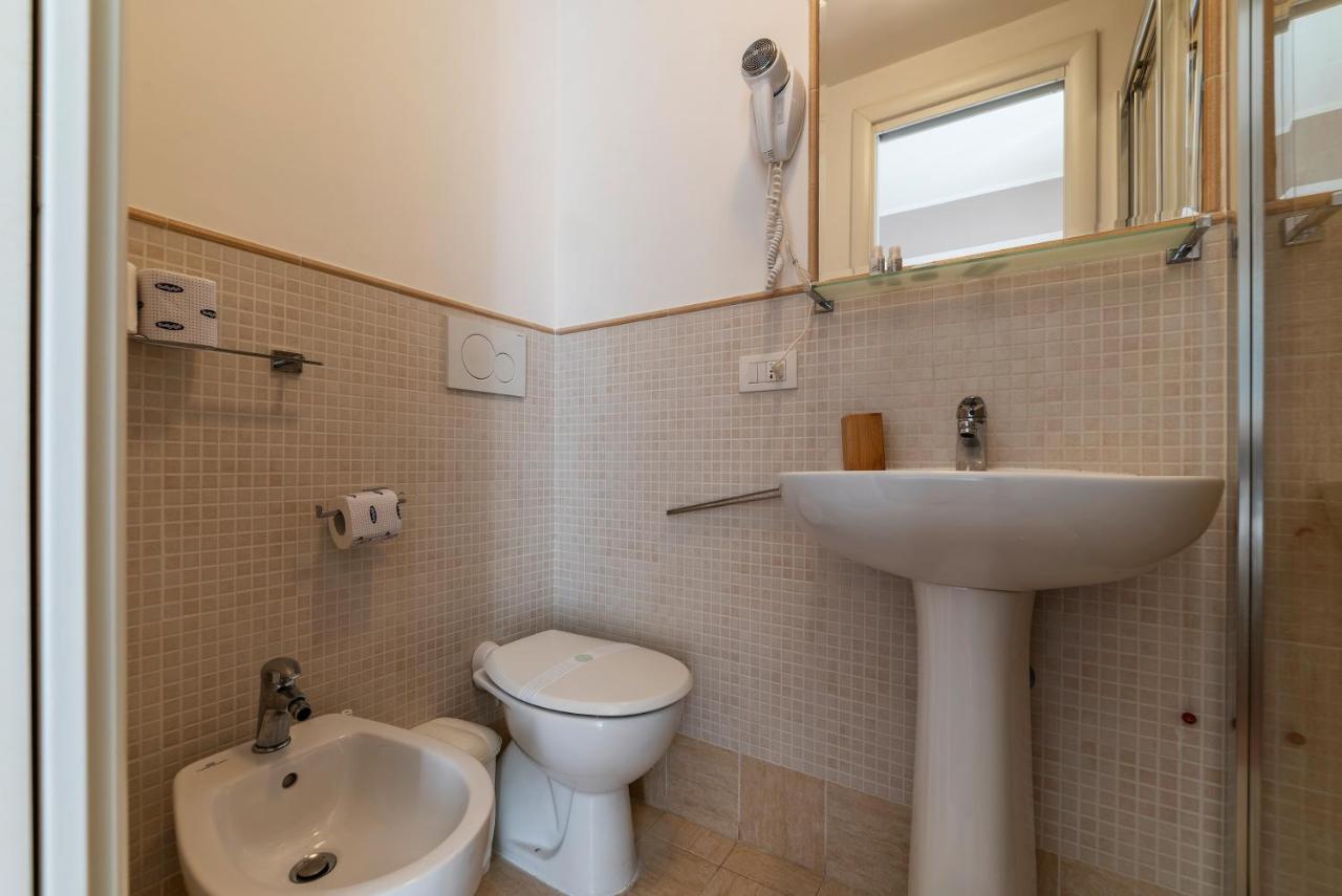 Apartamento 4-rooms Flat At Vatican