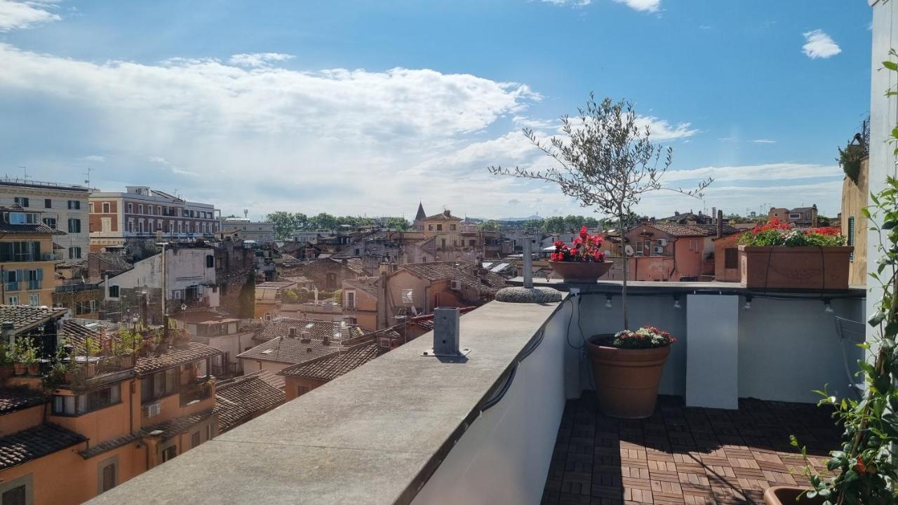 Cinque Attico Panoramico Apartment Rom