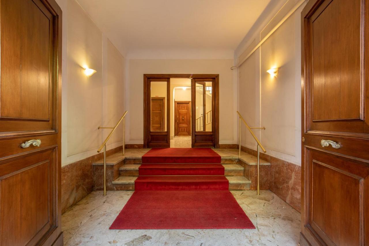 Spanish Steps Apartment