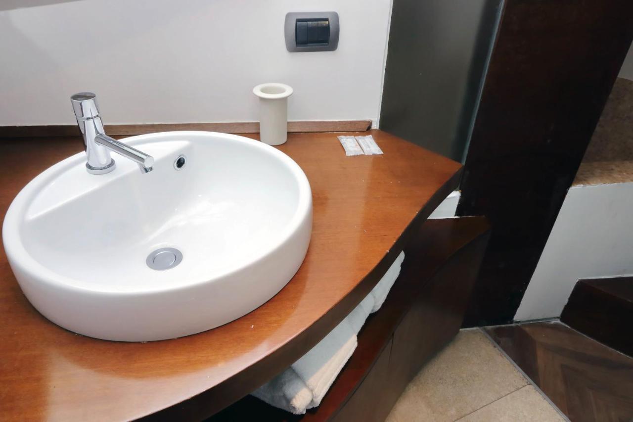 Ych Elegant Flat With Terrace To Trastevere Apartamento *