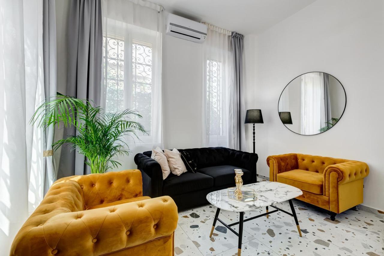 Chiara - A New Luxury Star Is Born In Rome! Villa *
