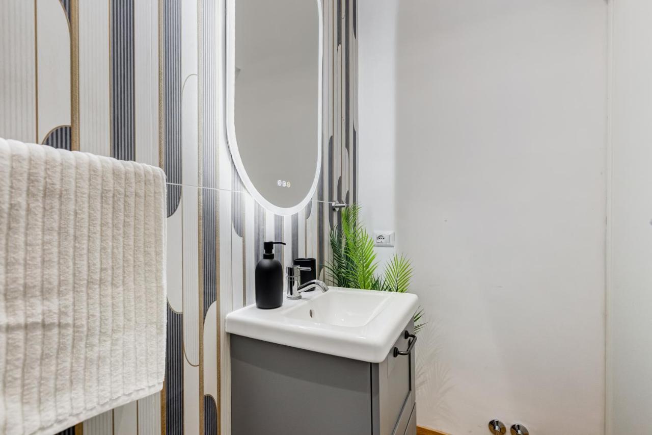 Chiara - A New Luxury Star Is Born In Rome! Roma