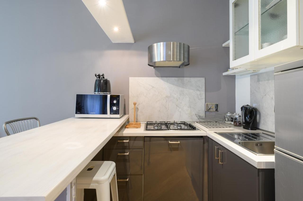 Apartamento Via Nicola Fabrizi *