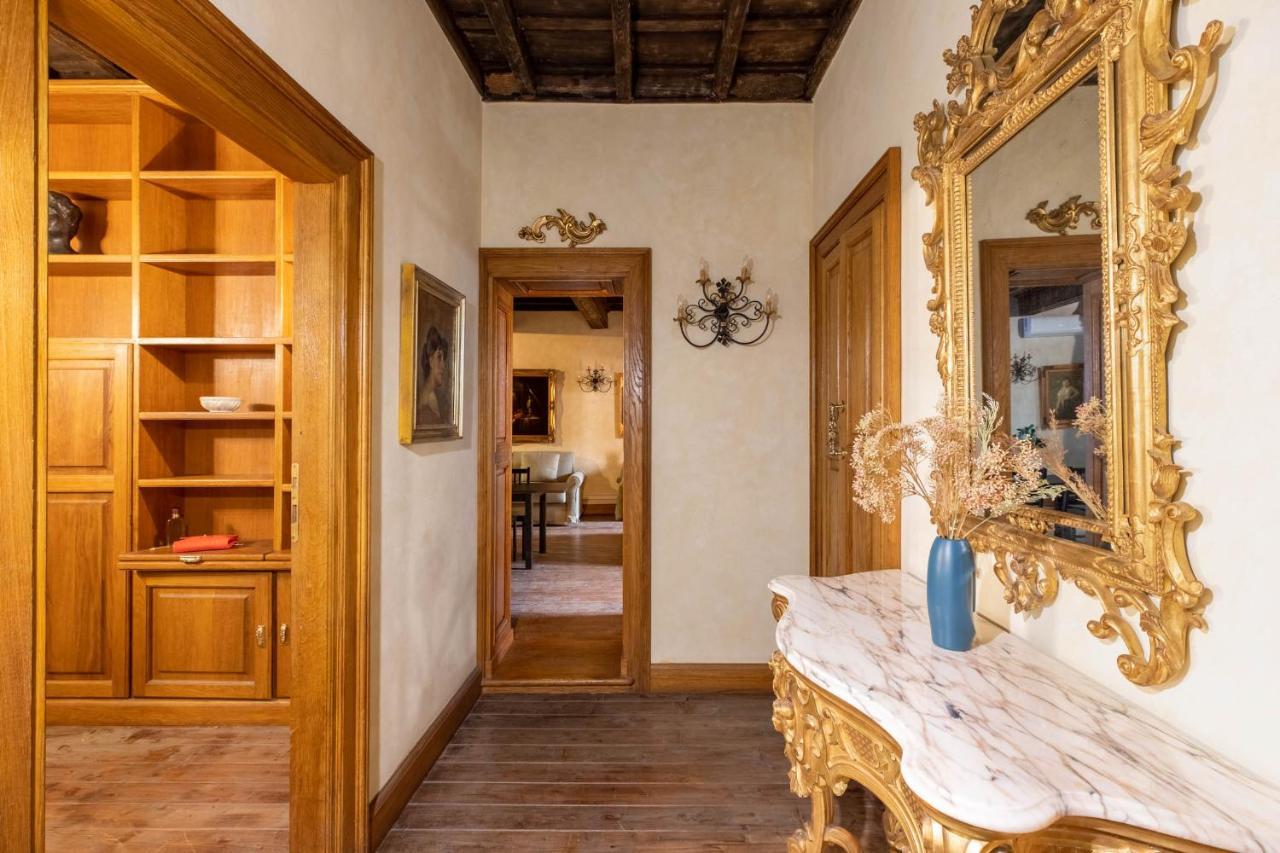 Iflat Golden Gem In Trevi Apartamento *
