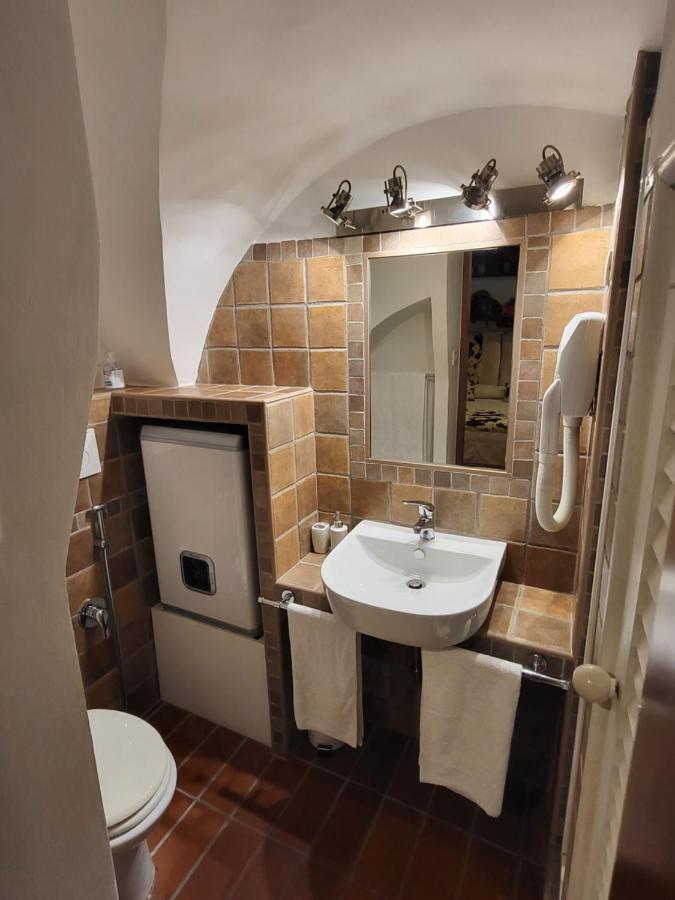 The Rabbit Hole Apartment Rom